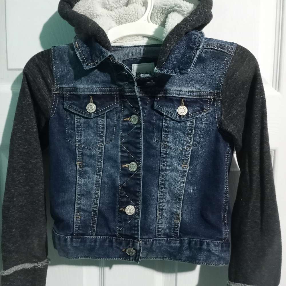 Mudd Girls Hooded Jacket #Backtoschool #trending #poshme